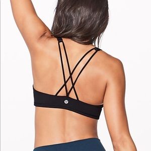 Lululemon athletica free to be (size 4)